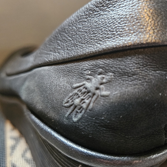 Fly London black leather wedges - Picture 8 of 9